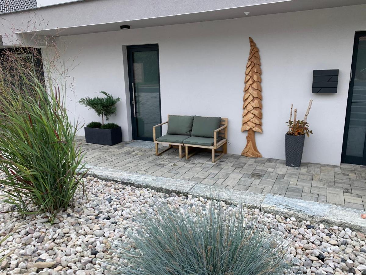 Image 2 of Hofmann Apartment