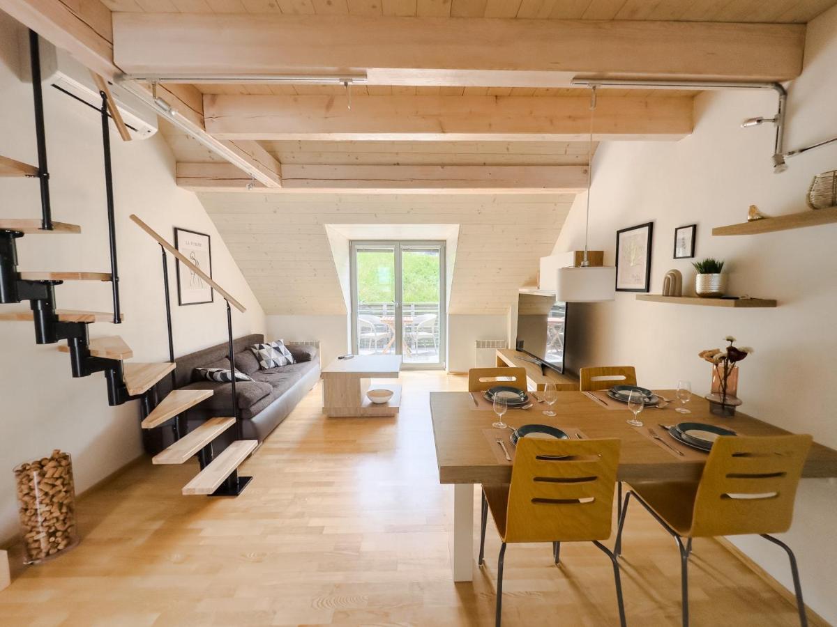 Image 2 of PavLove Apartment